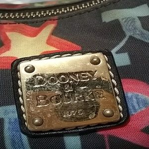 Dooney & Bourke Bags - Dooney and Bourke purse Dooney & Bourke Bags - Dooney and Bourke purse